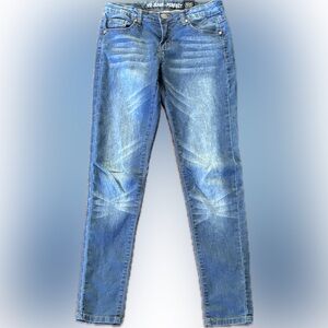 VIP | Women's Classic Blue Skinny faded Jeans